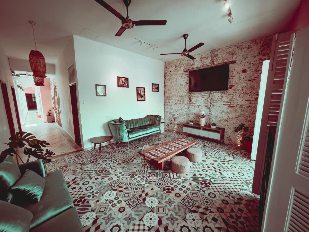 Casa Zahri Boutique Hostel Картахена Экстерьер фото