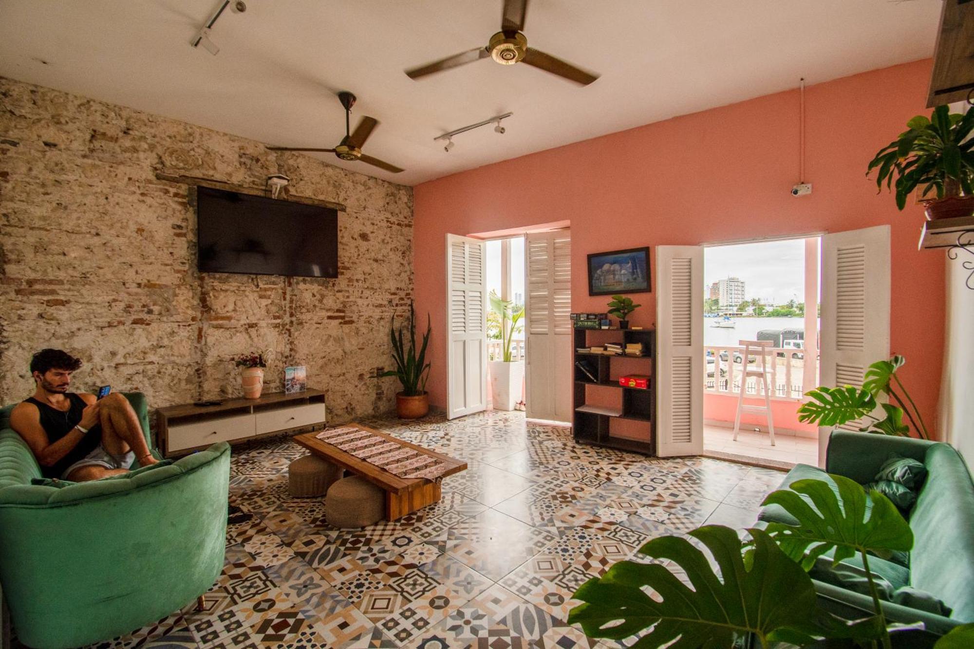 Casa Zahri Boutique Hostel Картахена Экстерьер фото