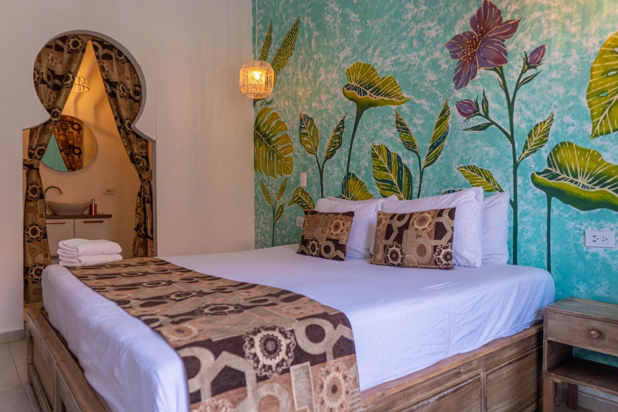 Casa Zahri Boutique Hostel Картахена Номер фото