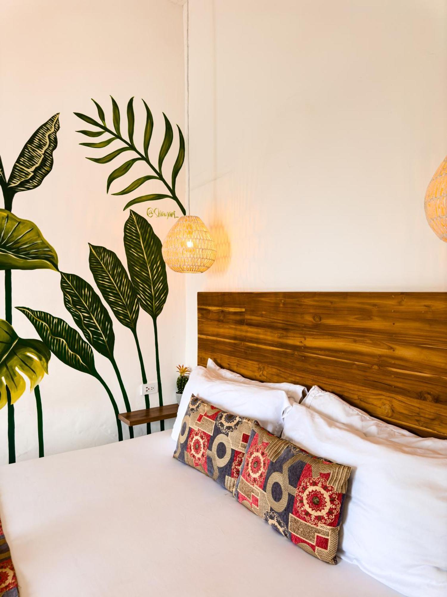 Casa Zahri Boutique Hostel Картахена Номер фото